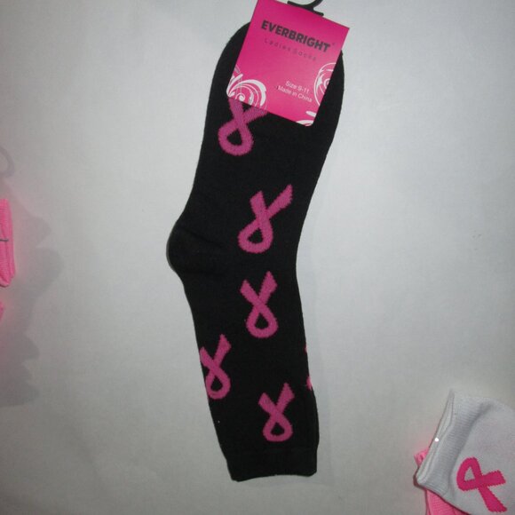 12 Pair Breast Cancer Awareness Pink Ribbon Crew Socks Shoe Size 4-10 - Picture 4 of 4